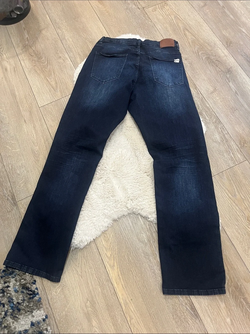 Barbell relaxed athletic fit jeans 32x32